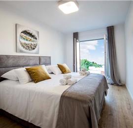 5 Bedroom villa with Pool and panoramic views near Split, Sleeps 10